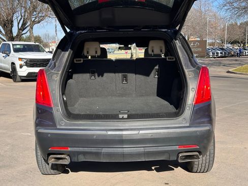 Used 2019 Cadillac XT5 FWD image 14