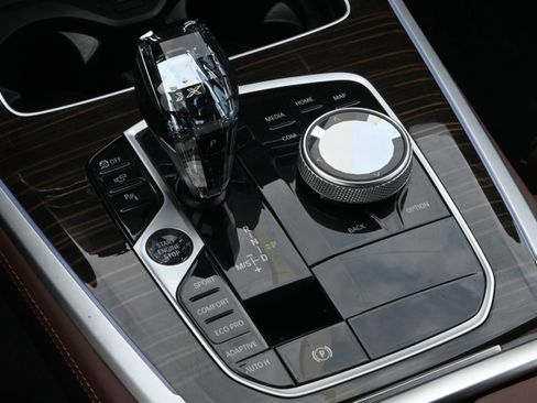 Certified 2023 BMW X5 sDrive40i w/ Executive Package image 23