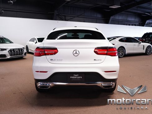Used 2017 Mercedes-Benz GLC 300 4MATIC Coupe image 6