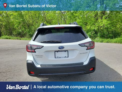 Certified 2024 Subaru Outback Premium AWD/4WD image 4