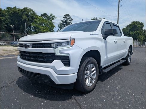 Used 2023 Chevrolet Silverado 1500 RST AWD/4WD image 7