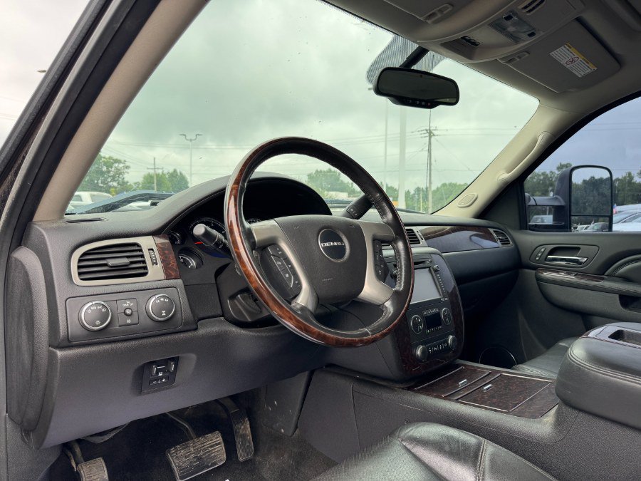 Used 2013 GMC Sierra 2500 Denali AWD/4WD image 14