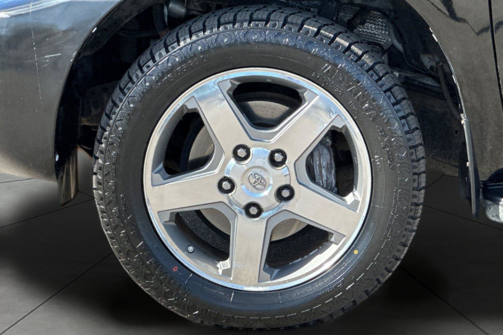 Used 2012 Toyota Sequoia SR5 w/ Sport Appearance Pkg RWD image 26