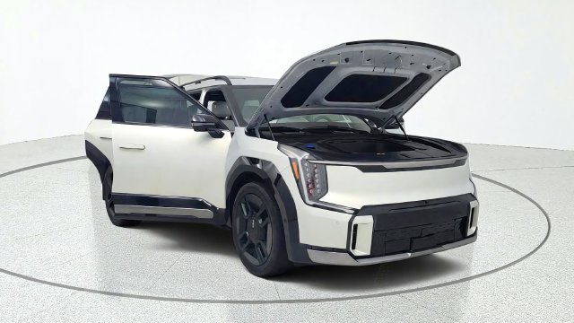 Used 2024 Kia EV9 GT-Line AWD/4WD image 11