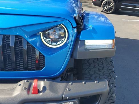Used 2024 Jeep Wrangler Unlimited Rubicon AWD/4WD image 10