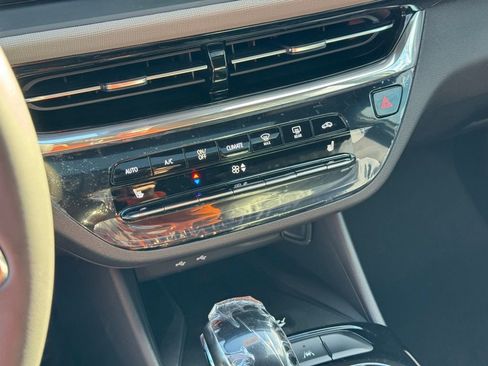 New 2026 Buick Envista Avenir image 33