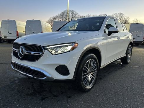 New 2026 Mercedes-Benz GLC 300 4MATIC image 3