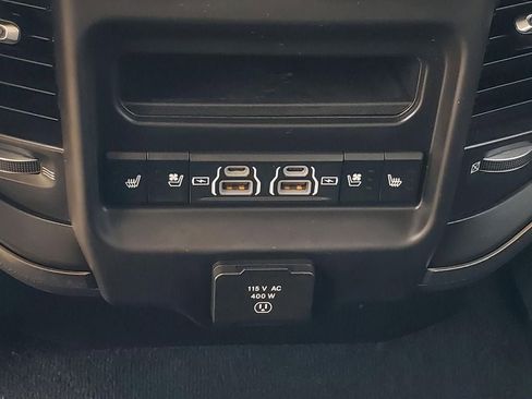 Used 2021 RAM 1500 Limited AWD/4WD image 14