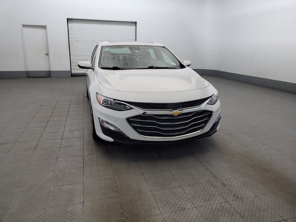 Used 2022 Chevrolet Malibu Premier FWD image 14