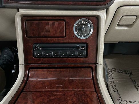 Used 2005 Cadillac Escalade 2WD image 19