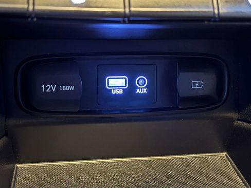 Used 2020 Hyundai Santa Fe SEL image 24