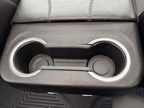 Used 2021 GMC Yukon XL Denali w/ Denali Premium Package image 21