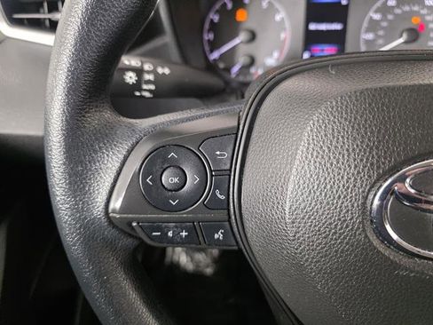 Used 2023 Toyota Corolla LE FWD image 29