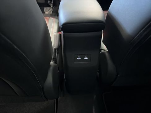 New 2026 Nissan Kicks SR w/ SR Premium Package AWD/4WD image 28
