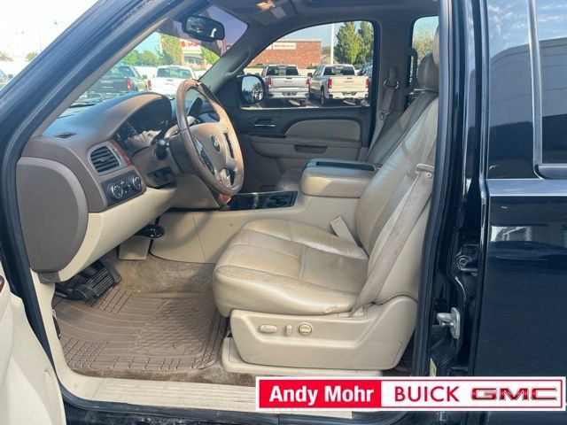 Used 2011 Chevrolet Tahoe LT AWD/4WD image 15