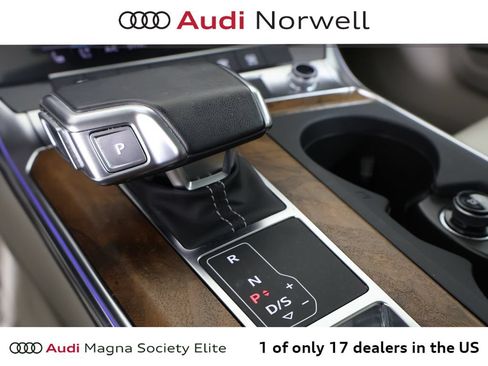 Used 2023 Audi A6 Premium Plus w/ Premium Plus Package AWD/4WD image 4