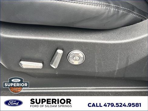 Used 2025 Lincoln Navigator Reserve AWD/4WD image 19