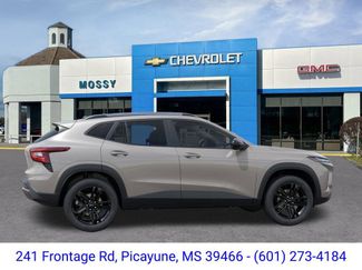 New 2026 Chevrolet Trax ACTIV w/ Sunroof Package video 5