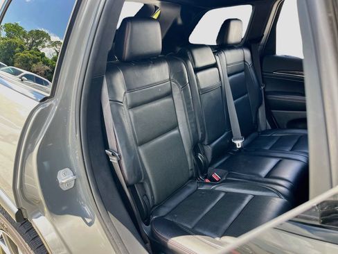 Used 2019 Jeep Grand Cherokee Trailhawk w/ Trailhawk Luxury Group AWD/4WD image 28
