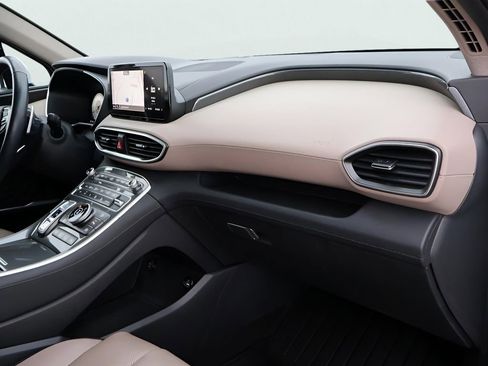 Used 2022 Hyundai Santa Fe Limited image 11