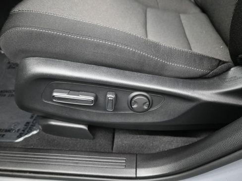Certified 2026 Honda CR-V EX image 21