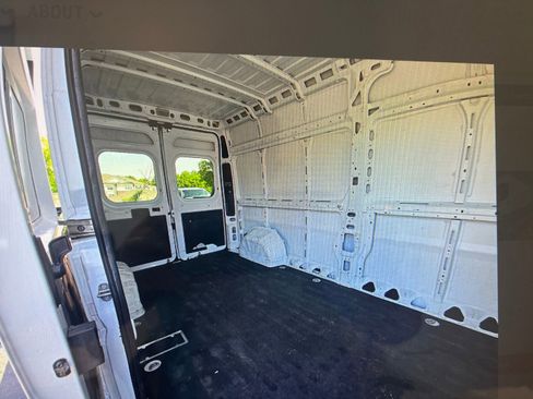 Used 2021 RAM ProMaster 2500 FWD image 14
