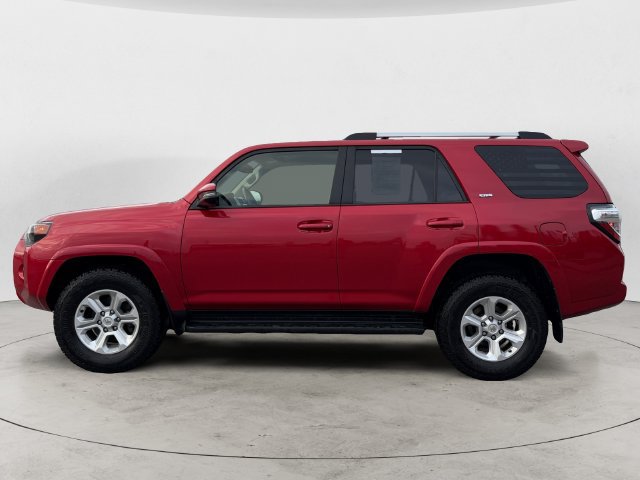 Used 2022 Toyota 4Runner SR5 Premium AWD/4WD image 8