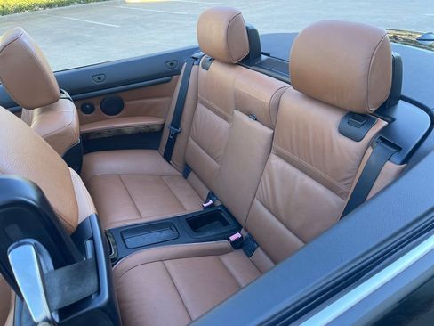 Used 2008 BMW 335i Convertible image 16