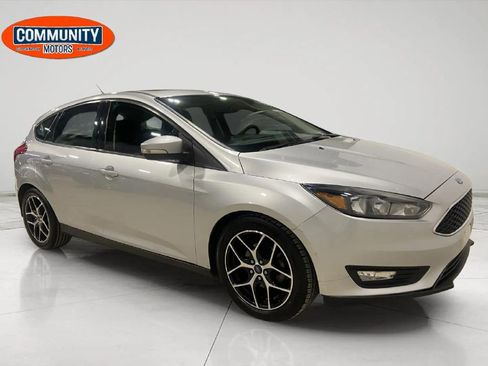 Used 2018 Ford Focus SEL image 10