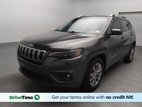 Used 2019 Jeep Cherokee Latitude Plus FWD image 1