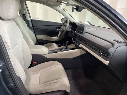 Used 2024 Honda Accord EX image 12