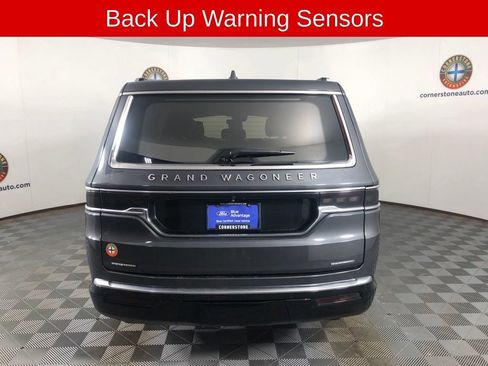 Used 2022 Jeep Grand Wagoneer Series III AWD/4WD image 18
