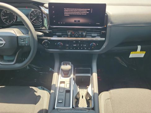 New 2026 Nissan Pathfinder SV image 18