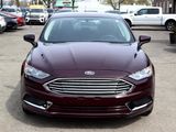 Used 2017 Ford Fusion SE w/ Fusion SE Technology Package image 3