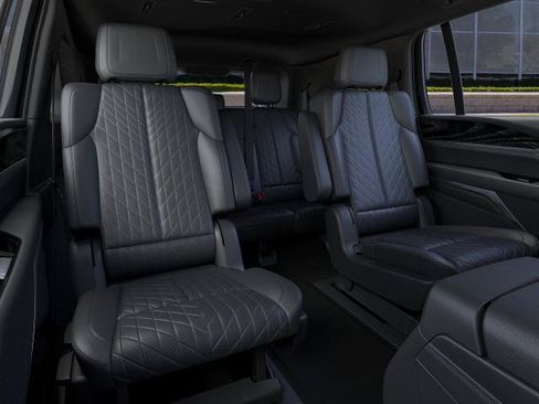 New 2026 Cadillac Escalade IQ Sport 1 w/ LPO, ONYX Package AWD/4WD image 17