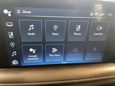 Used 2022 Chevrolet Suburban Z71 w/ Max Trailering Package image 10