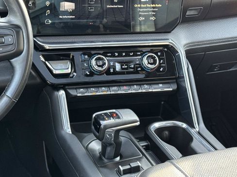 Used 2024 GMC Sierra 1500 Denali w/ Denali Reserve Package image 4