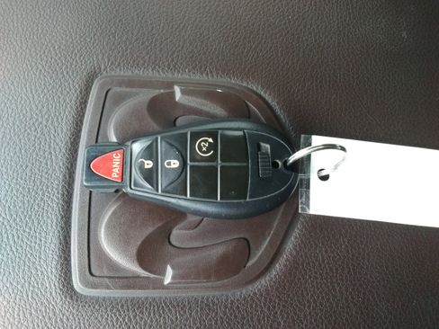 Used 2017 RAM 1500 Big Horn image 25