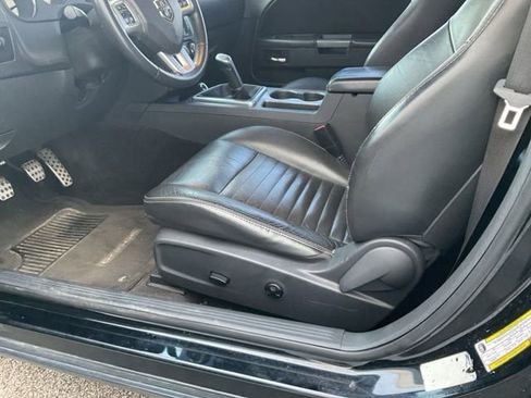 Used 2011 Dodge Challenger R/T image 22