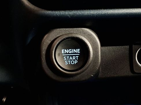 Used 2025 Ford Maverick XLT w/ XLT Luxury Package FWD image 17
