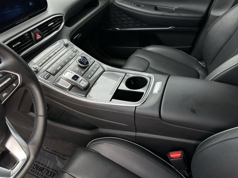 Used 2023 Hyundai Santa Fe Limited image 20