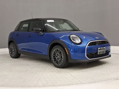 New 2026 MINI Cooper S image 5
