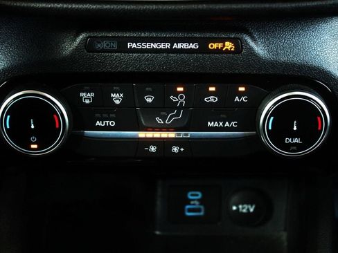 Used 2022 Ford Escape SE w/ Convenience Package FWD image 27