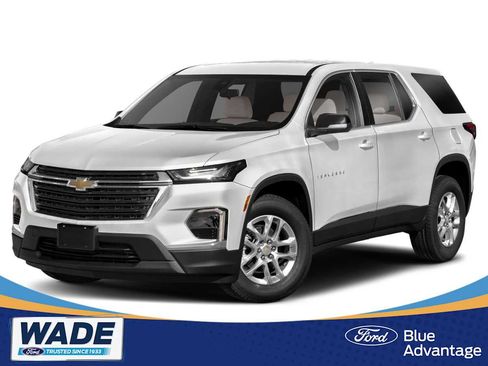 Used 2024 Chevrolet Traverse High Country FWD image 1