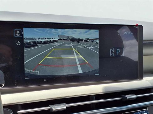 New 2025 Hyundai Tucson SEL image 11