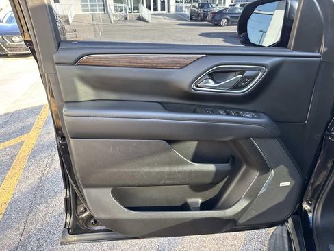 Certified 2022 Chevrolet Suburban High Country image 20