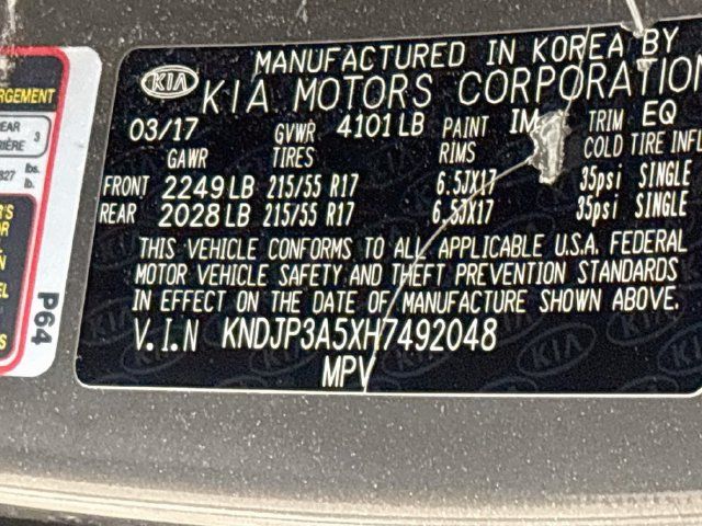 Used 2017 Kia Soul + FWD image 24
