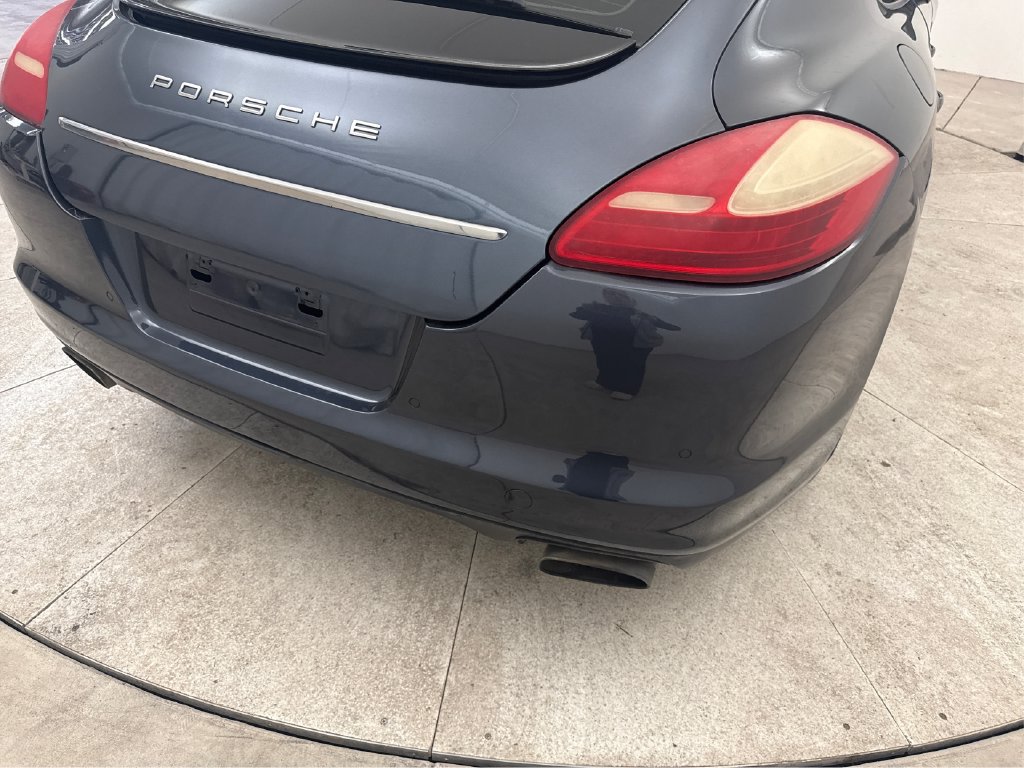 Used 2012 Porsche Panamera 4 image 23