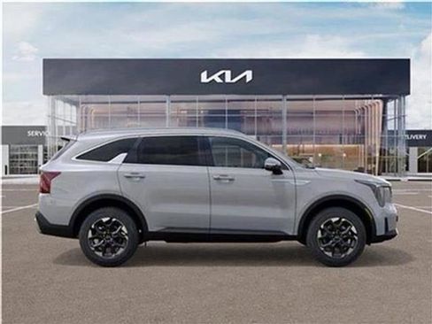 New 2025 Kia Sorento S image 34