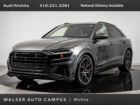 Used 2021 Audi Q8 Prestige image 1